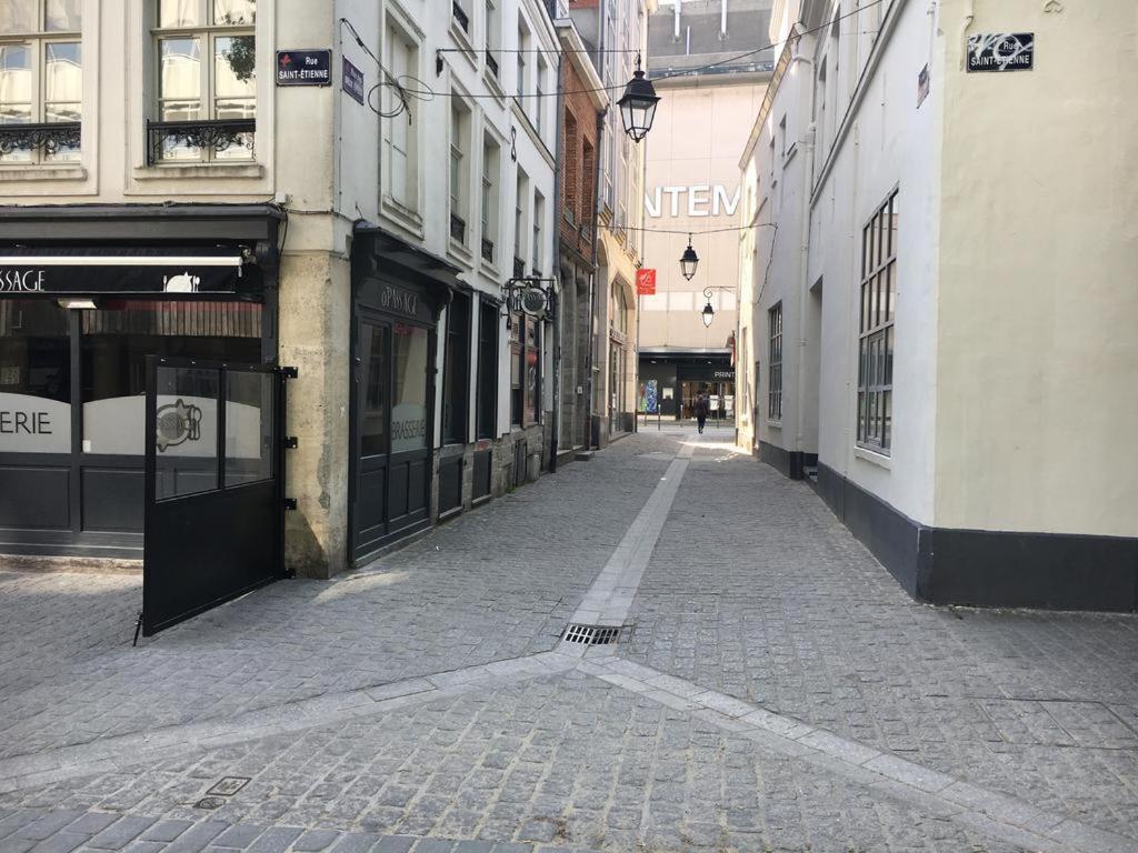 Hyper Centre Chambre Au Calme Lille Exterior foto